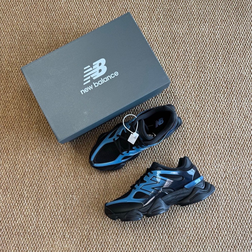New Balance 9060 Men's Black and Blue Performance Sneakers - Picture 5 of 6